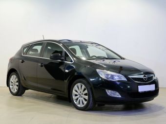 Opel Astra, 1.4 л, АКПП, 2011 фото 4