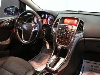 Opel Astra, 1.4 л, АКПП, 2011 фото 7