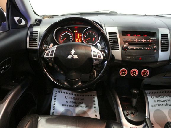 Mitsubishi Outlander Inspire, 3.0 л, АТ, 2007 фото 9