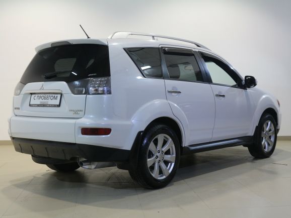 Mitsubishi Outlander Ultimate, 2.4 л, Вариатор, 2012 фото 4