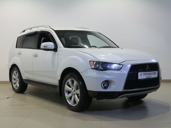 Mitsubishi Outlander Ultimate, 2.4 л, Вариатор, 2012 фото 5