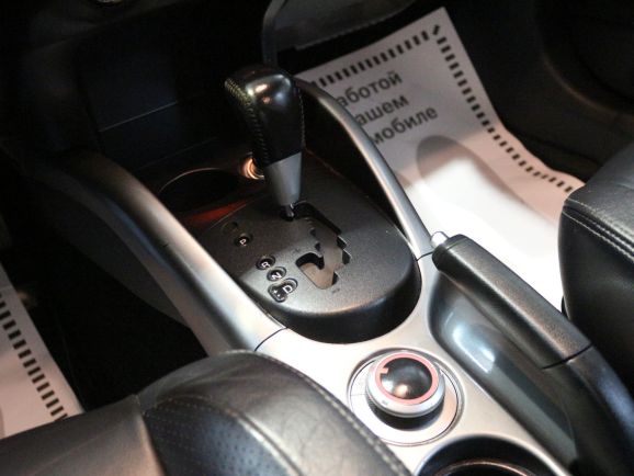 Mitsubishi Outlander Ultimate, 2.4 л, Вариатор, 2012 фото 2