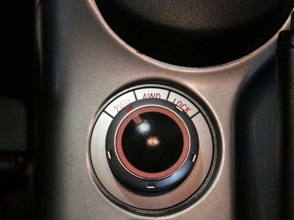 Mitsubishi Outlander Ultimate, 2.4 л, Вариатор, 2012 фото 1