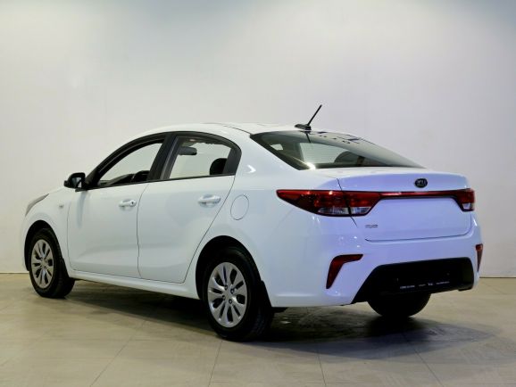 Kia Rio, 1.6 л, АТ, 2018 фото 6