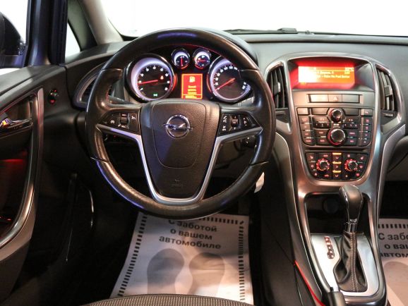 Opel Astra Cosmo, 1.6 л, АТ, 2011 фото 8