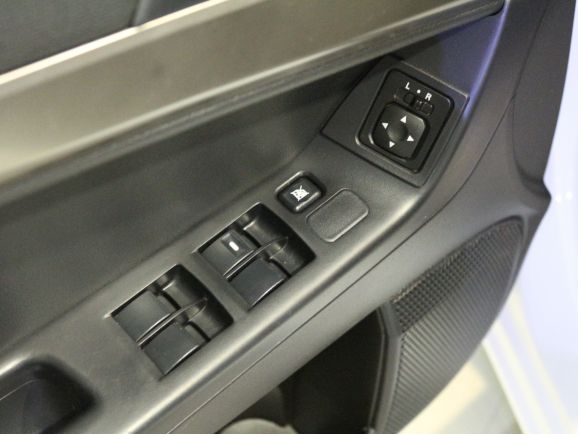 Mitsubishi Lancer Intense, 1.6 л, АТ, 2013 фото 1