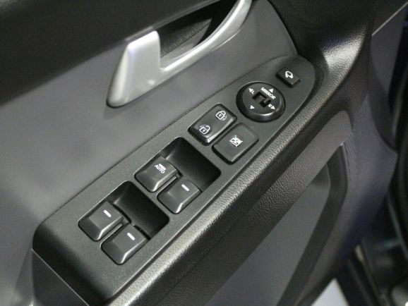 Kia Sportage, 2.0 л, АТ, 2013 фото 2