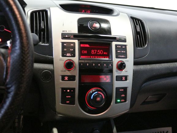 Kia Cerato, 1.6 л, АТ, 2012 фото 10