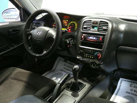 Hyundai Sonata MT5, 2.0 л, МТ, 2011 фото 7
