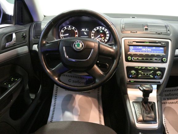 Skoda Octavia, 1.8 л, АТ, 2012 фото 9