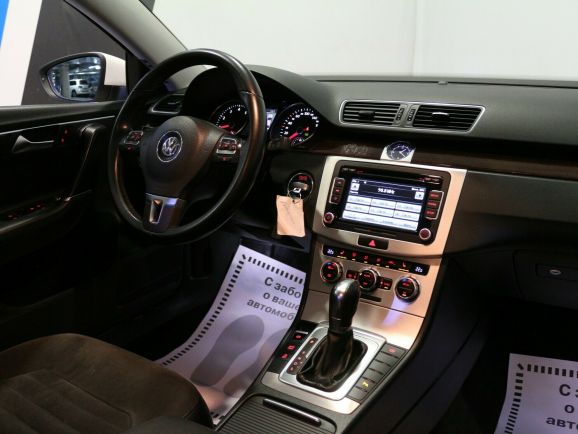 Volkswagen Passat Comfortline, 1.8 л, Робот, 2012 фото 7