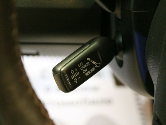 Volkswagen Passat Comfortline, 1.8 л, Робот, 2012 фото 12