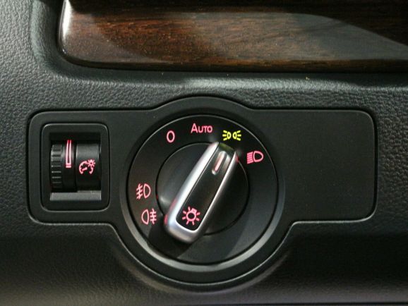 Volkswagen Passat Comfortline, 1.8 л, Робот, 2012 фото 1