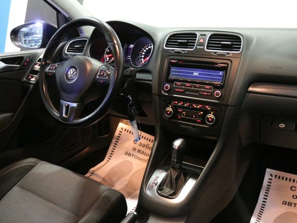 Volkswagen Golf Trendline, 1.4 л, Робот, 2011 фото 7