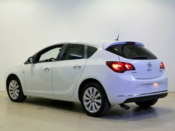 Opel Astra Active, 1.4 л, АТ, 2012 фото 6