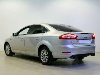 Ford Mondeo Titanium, 2.0 л, РКПП, 2013 фото 6