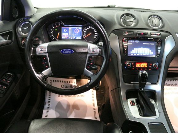 Ford Mondeo Titanium, 2.0 л, Робот, 2013 фото 7