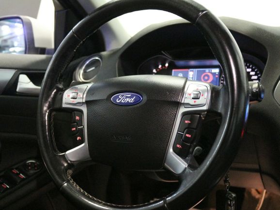 Ford Mondeo Titanium, 2.0 л, Робот, 2013 фото 11