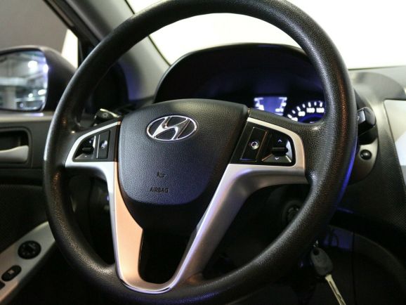 Hyundai Solaris Comfort, 1.6 л, МТ, 2013 фото 2