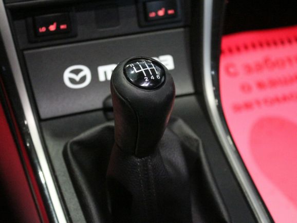 Mazda 6 Touring, 2.0 л, МТ, 2008 фото 2