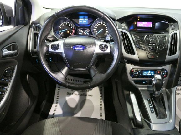 Ford Focus Titanium, 2.0 л, Робот, 2013 фото 9