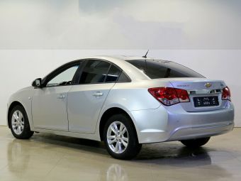 Chevrolet Cruze LS, 1.6 л, АКПП, 2015 фото 6