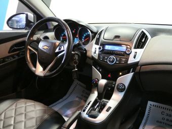 Chevrolet Cruze LS, 1.6 л, АКПП, 2015 фото 8