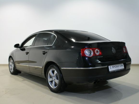 Volkswagen Passat Comfortline, 1.8 л, Робот, 2010 фото 6