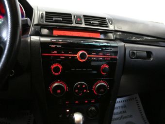 Mazda 3 Touring, 2.0 л, АКПП, 2008 фото 2