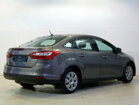 Ford Focus, 1.6 л, Робот, 2012 фото 4