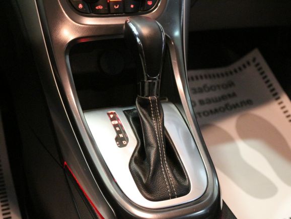 Opel Astra, 1.6 л, АТ, 2010 фото 9