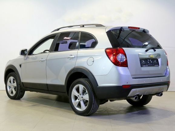 Chevrolet Captiva, 2.4 л, МТ, 2011 фото 6