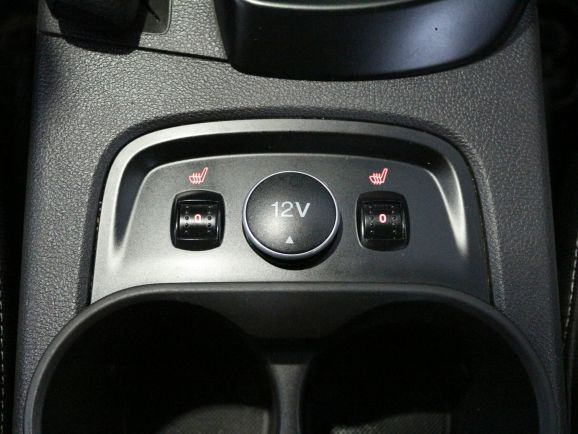 Ford Focus Titanium, 1.6 л, Робот, 2014 фото 12