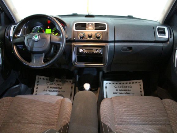 Skoda Fabia, 1.4 л, МТ, 2010 фото 1