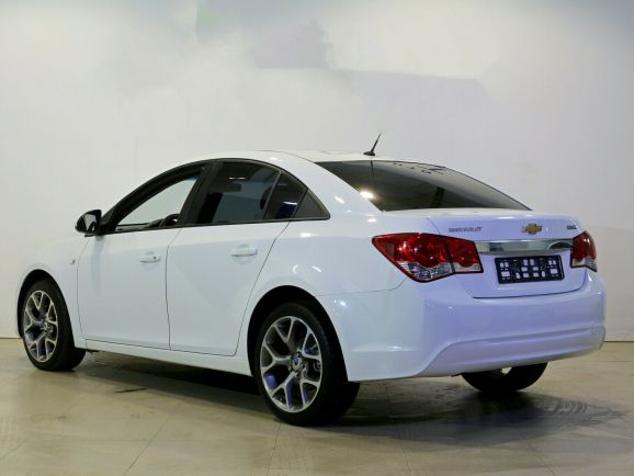 Chevrolet Cruze LS, 1.6 л, АТ, 2013 фото 6