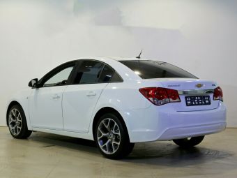 Chevrolet Cruze LS, 1.6 л, АКПП, 2013 фото 6