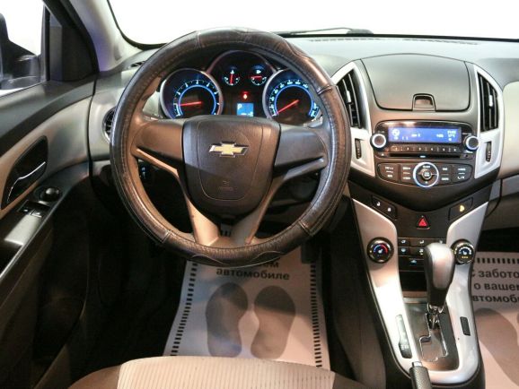 Chevrolet Cruze LS, 1.6 л, АТ, 2013 фото 8