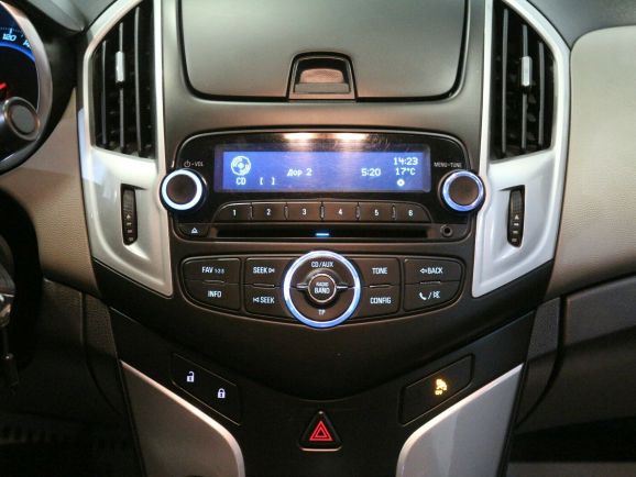 Chevrolet Cruze LS, 1.6 л, АТ, 2013 фото 1