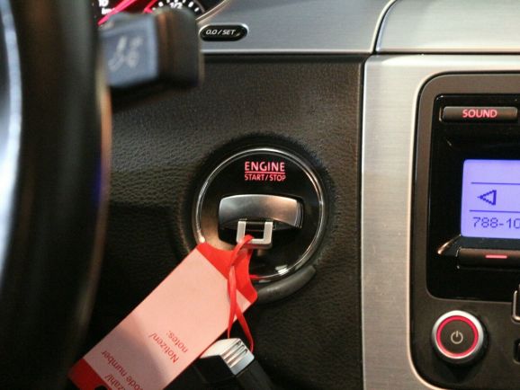 Volkswagen Passat CC Sport, 1.8 л, Робот, 2009 фото 12