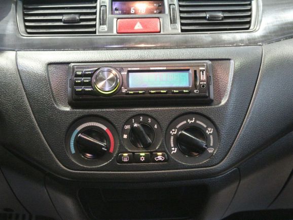 Mitsubishi Lancer, 1.6 л, АТ, 2007 фото 10