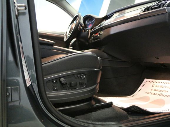 BMW X6 xDrive35i, 3.0 л, АТ, 2012 фото 13