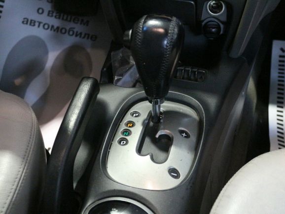 Hyundai Santa Fe, 2.0 л, АТ, 2010 фото 2