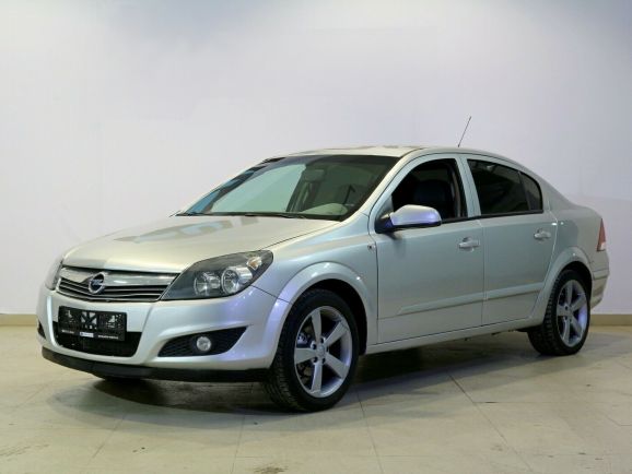 Opel Astra Cosmo, 1.6 л, МТ, 2013 фото 3