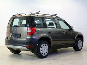 Skoda Yeti Ambition, 1.2 л, РКПП, 2013 фото 4