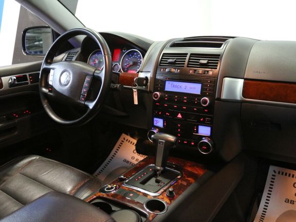 Volkswagen Touareg, 3.2 л, АТ, 2005 фото 7