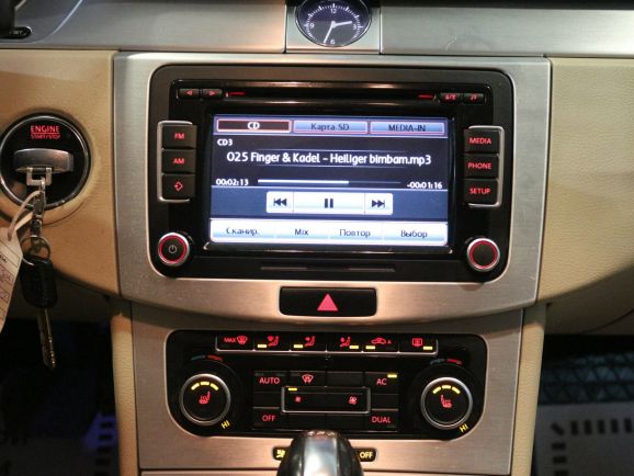 Volkswagen Passat CC, 1.8 л, Робот, 2010 фото 11