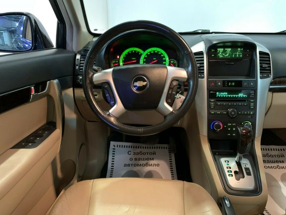 Chevrolet Captiva, 3.2 л, АТ, 2010 фото 9