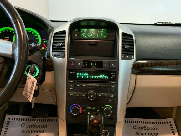 Chevrolet Captiva, 3.2 л, АТ, 2010 фото 11