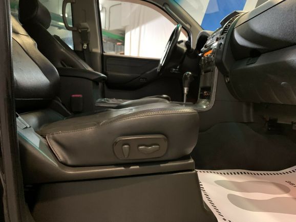 Nissan Pathfinder, 2.5 л, АТ, 2007 фото 1