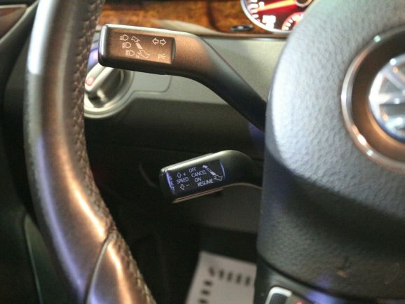 Volkswagen Passat CC, 1.8 л, Робот, 2010 фото 2